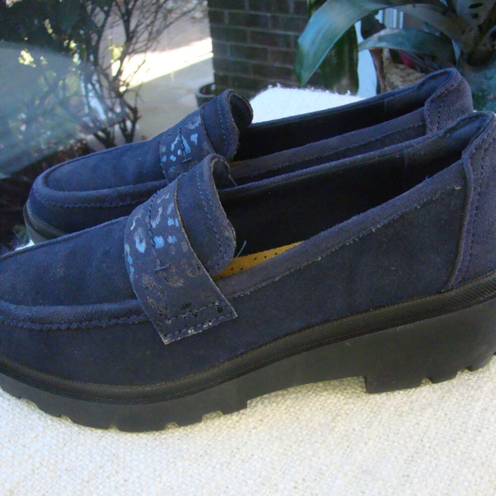 Clarks NEW Calla Ease navy blue genuine suede leather chunky loafers, Sz 6 - Picture 5 of 10